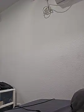 Iliketocooksquirt25 online show from 04-16-26, 11:07