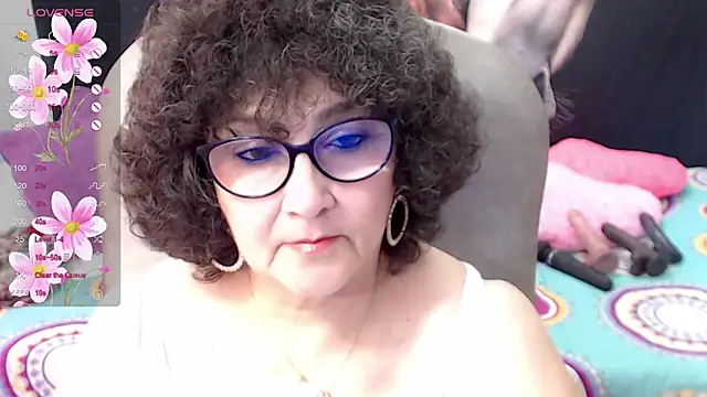 cataleya mom online show from 03-21-25, 01:45
