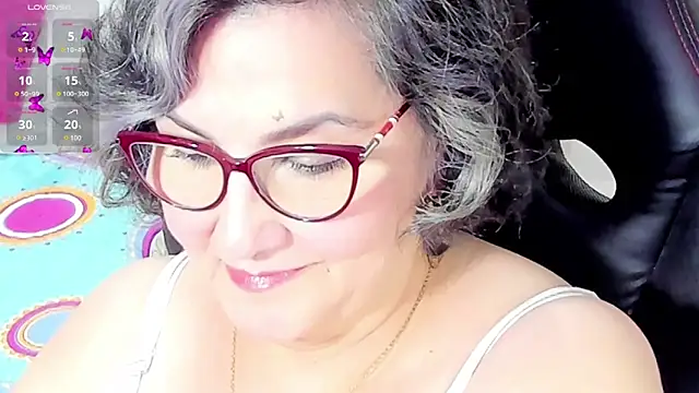 cataleya mom online show from 09-24-25, 01:09