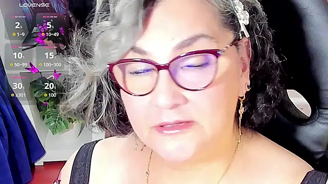 cataleya mom online show from 10-29-25, 11:12