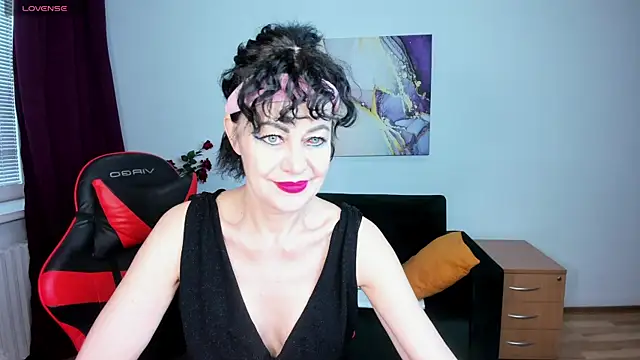 Snapshot of Silvia_Wallec chatting on 05-02-26, 05:23 Silvia Wallec online show from 05-02-26, 05:23