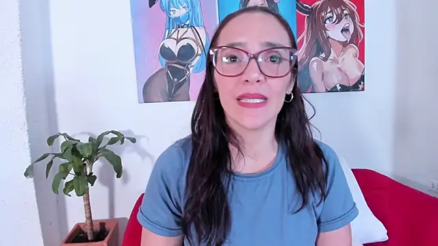 Jessica Herrera  online show from 10-14-25, 08:42