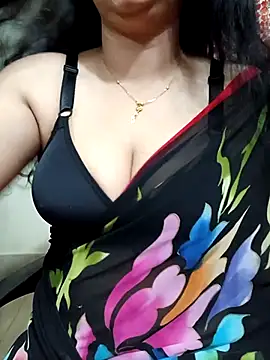 Snapshot of Priya_Boudi chatting on 11-07-25, 06:19 Priya Boudi online show from 11-07-25, 06:19