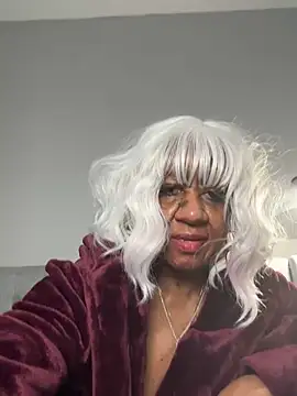 Snapshot of BreanaDivine chatting on 02-22-25, 09:59 BreanaDivine online show from 02-22-25, 09:59