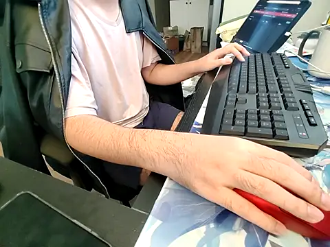 Snapshot of match113 chatting on 10-11-25, 04:16 match113 online show from 10-11-25, 04:16