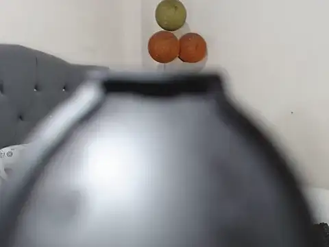 Snapshot of Chantal_hott chatting on 03-13-25, 07:39 Chantal hott online show from 03-13-25, 07:39