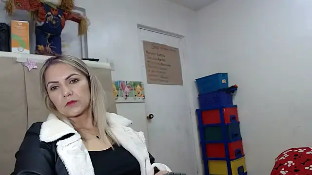 Chantal hott online show from 01-12-26, 06:57