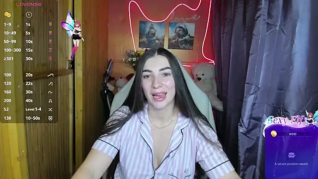 Snapshot of Fiery_Brunette_ chatting on 01-08-25, 12:05 Fiery Brunette online show from 01-08-25, 12:05