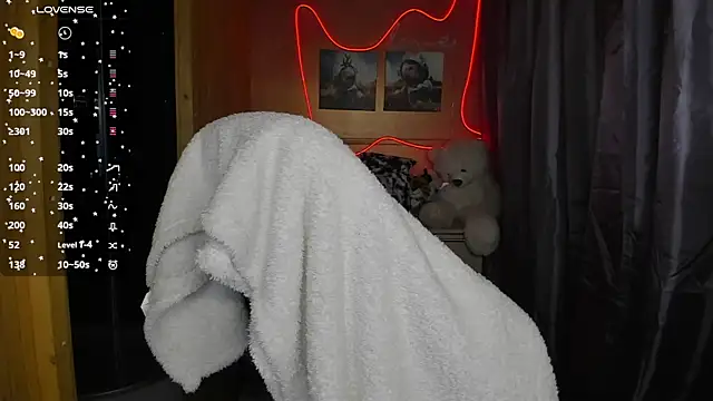 Snapshot of Fiery_Brunette_ chatting on 03-08-25, 03:02 Fiery Brunette online show from 03-08-25, 03:02