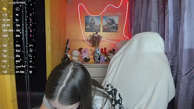 Snapshot of Fiery_Brunette_ chatting on 03-11-25, 03:34 Fiery Brunette online show from 03-11-25, 03:34