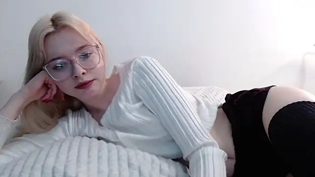 Snapshot of Sataobby chatting on 01-26-25, 04:20 Sataobby online show from 01-26-25, 04:20