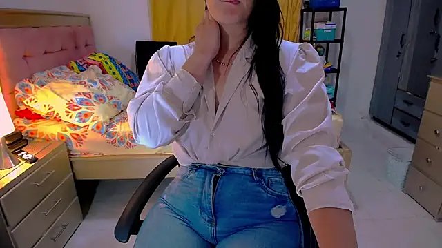 BitterMomXxx online show from 04-12-26, 04:23