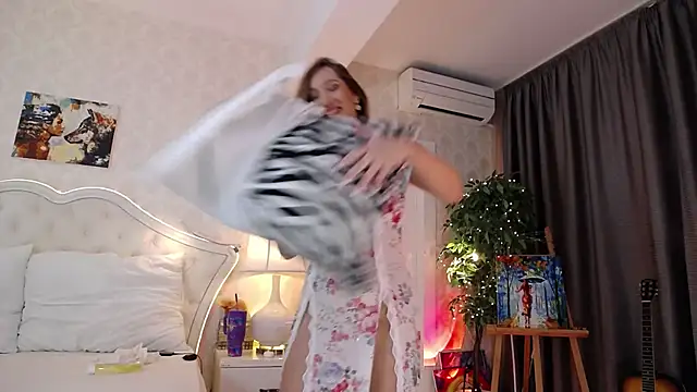 IreneHope online show from 03-23-26, 09:57