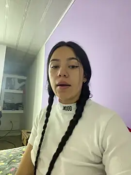 hannahb-e online show from 01-27-25, 11:22