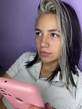 hannahb-e online show from 03-04-25, 02:17