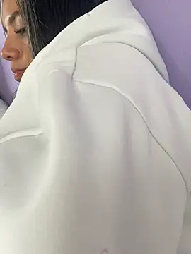 hannahb-e online show from 03-20-25, 09:02