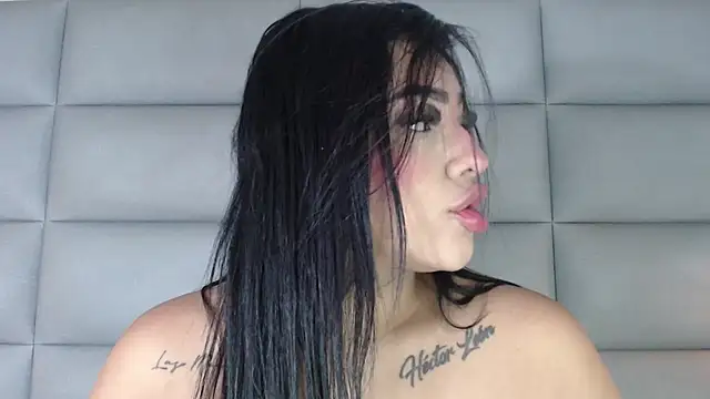 emily brontee  online show from 12-06-24, 11:54