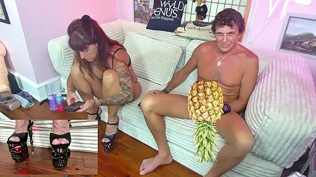 Snapshot of sexyandjagundo chatting on 06-14-26, 07:05 sexyandjagundo online show from 06-14-26, 07:05
