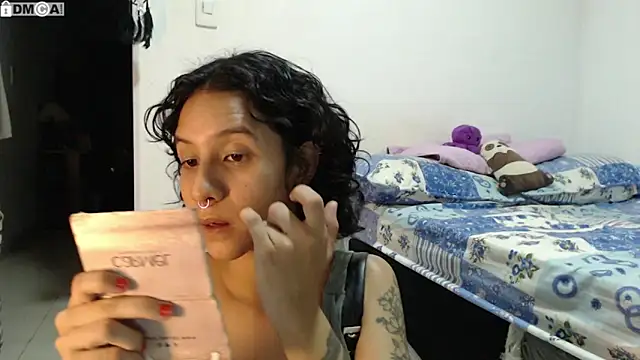 Snapshot of AlinaWoolf_ chatting on 09-19-25, 11:38 AlinaWoolf  online show from 09-19-25, 11:38