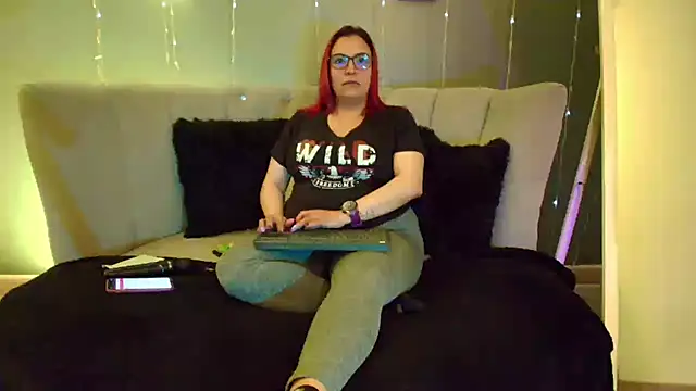 Snapshot of Sammy_owens_ chatting on 02-02-25, 12:35 Sammy owens online show from 02-02-25, 12:35