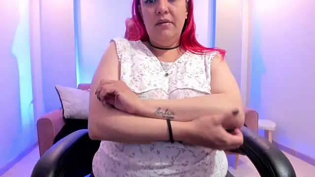 Snapshot of Sammy_owens_ chatting on 10-04-25, 12:14 Sammy owens online show from 10-04-25, 12:14