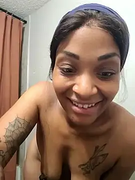 mariah2299 online show from 06-07-26, 07:17
