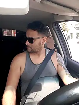 Snapshot of hecwil8 chatting on 09-29-25, 04:56 hecwil8 online show from 09-29-25, 04:56