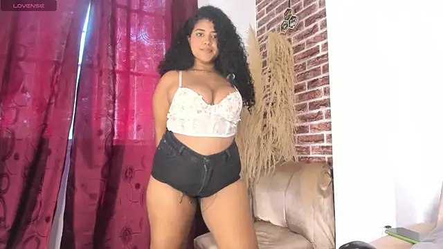 sharlot evans  online show from 04-01-26, 03:42