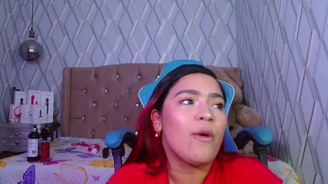 NicolleTaylor online show from 02-20-25, 05:12