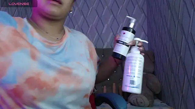 NicolleTaylor online show from 03-13-25, 02:05