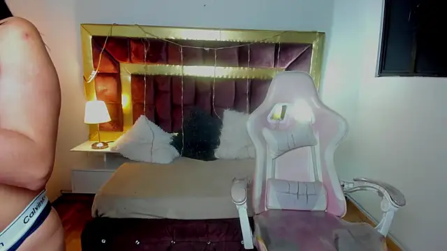 iam sofiia online show from 02-24-25, 08:36