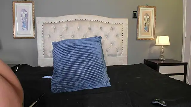 Snapshot of MarthinaBaker chatting on 01-29-25, 08:25 MarthinaBaker online show from 01-29-25, 08:25