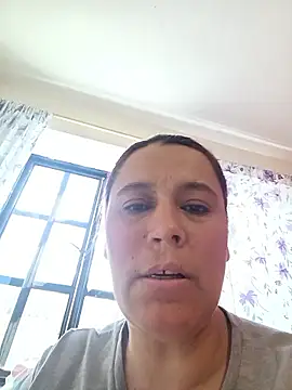 Snapshot of MarthinaBaker chatting on 01-11-26, 02:44 MarthinaBaker online show from 01-11-26, 02:44