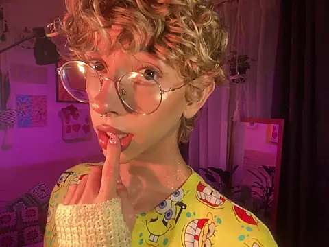 Snapshot of lyamthommpson chatting on 03-01-26, 03:19 lyamthommpson online show from 03-01-26, 03:19