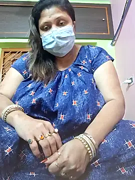 Snapshot of kunjan789 chatting on 03-12-25, 12:53 kunjan789 online show from 03-12-25, 12:53