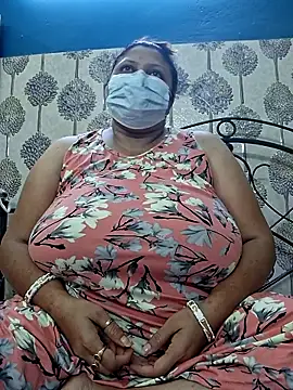 Snapshot of kunjan789 chatting on 09-18-25, 02:57 kunjan789 online show from 09-18-25, 02:57