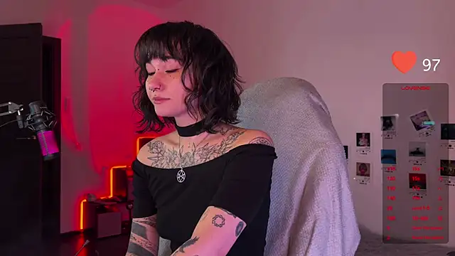 deadlysweet online show from 01-12-25, 11:47