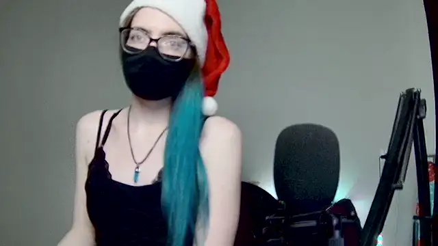 Snapshot of amber_candyfloss chatting on 12-27-24, 02:25 amber candyfloss online show from 12-27-24, 02:25