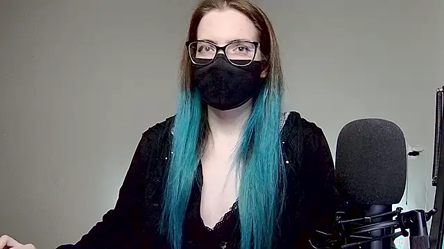 Snapshot of amber_candyfloss chatting on 12-30-24, 01:04 amber candyfloss online show from 12-30-24, 01:04