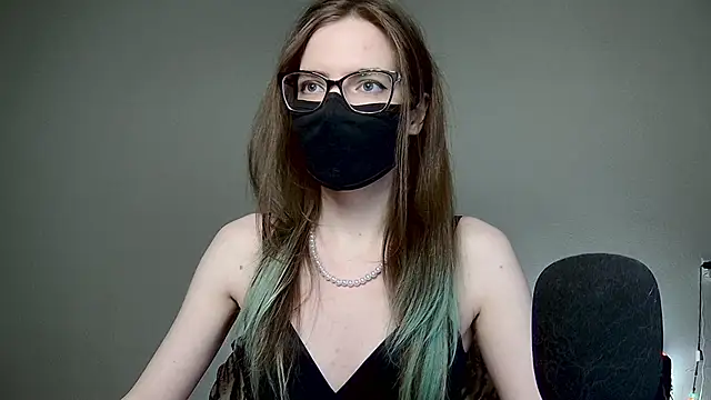 amber candyfloss online show from 11-05-25, 12:54