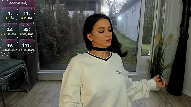 Selena Reeves online show from 01-10-25, 07:04