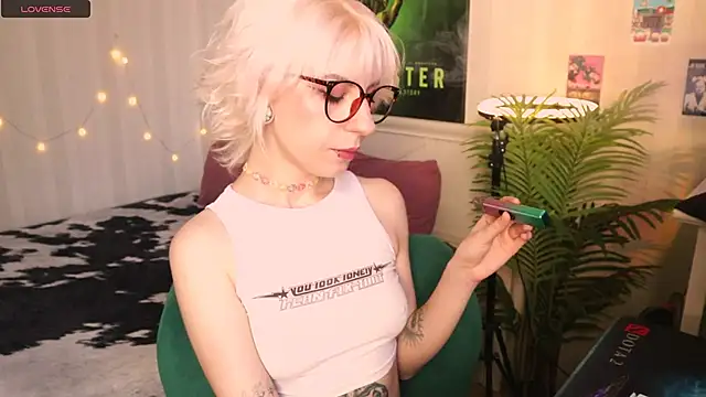  Moonlight t online show from 02-01-26, 09:08