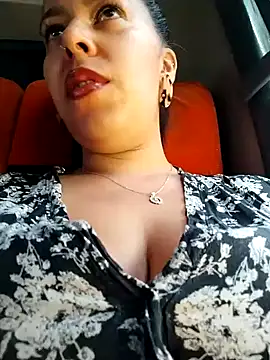 Emily Wane online show from 12-04-24, 02:37