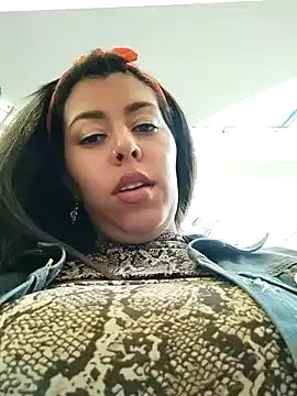 Emily Wane online show from 12-08-24, 07:43