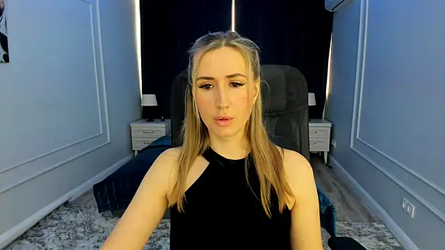 Snapshot of PassionGlow chatting on 02-12-25, 01:16 PassionGlow online show from 02-12-25, 01:16