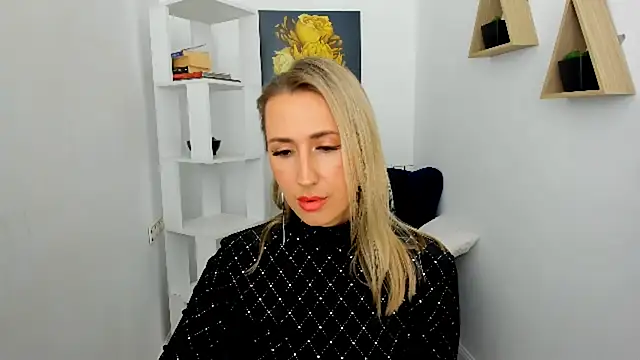 Snapshot of PassionGlow chatting on 09-11-25, 07:25 PassionGlow online show from 09-11-25, 07:25