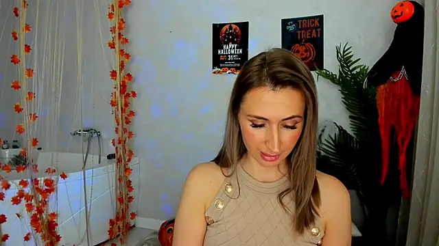 Snapshot of PassionGlow chatting on 11-05-25, 11:32 PassionGlow online show from 11-05-25, 11:32