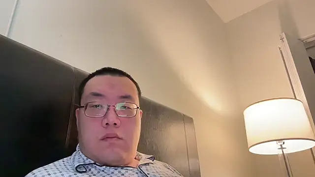 Snapshot of slaveasianboy chatting on 01-06-25, 03:51 slaveasianboy online show from 01-06-25, 03:51