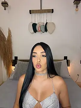 Snapshot of annyfosterr chatting on 05-30-26, 05:10 annyfosterr online show from 05-30-26, 05:10