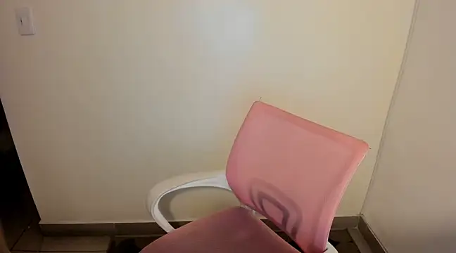 kiaraowen online show from 02-20-25, 08:36